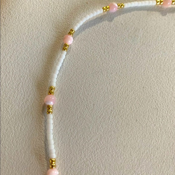 Beaded Chocker - Picture 2 of 2